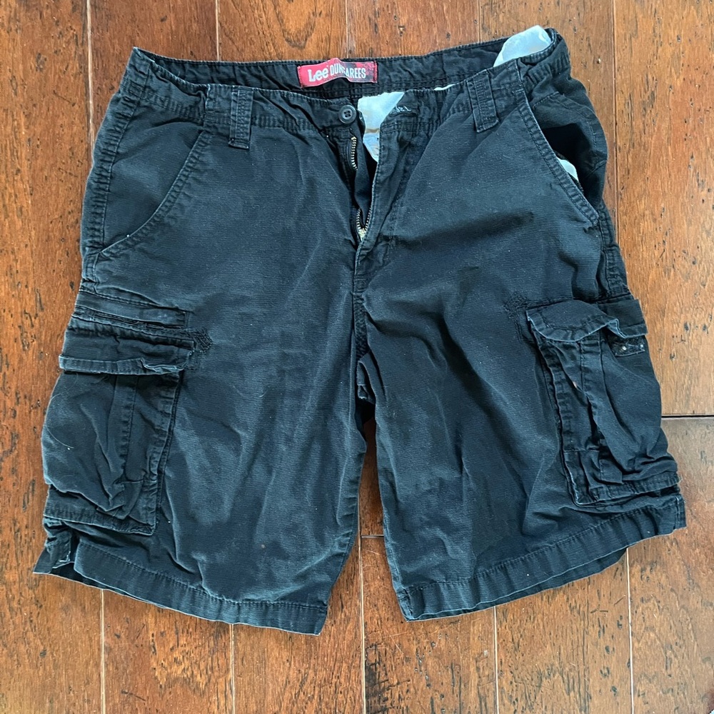 Lee Black Cargo Shorts with Relaxed Fit